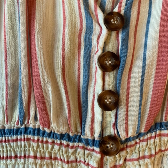 Blouse - Picture 2 of 3